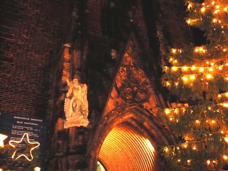 Weihnachts-Marktkirche.jpg